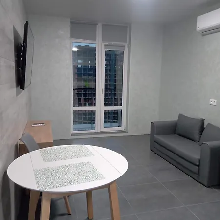 Vip On Avalon * Leópolis