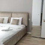 Vip On Avalon Apartment